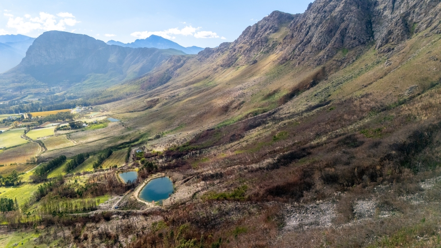 7 Bedroom Property for Sale in Franschhoek Western Cape